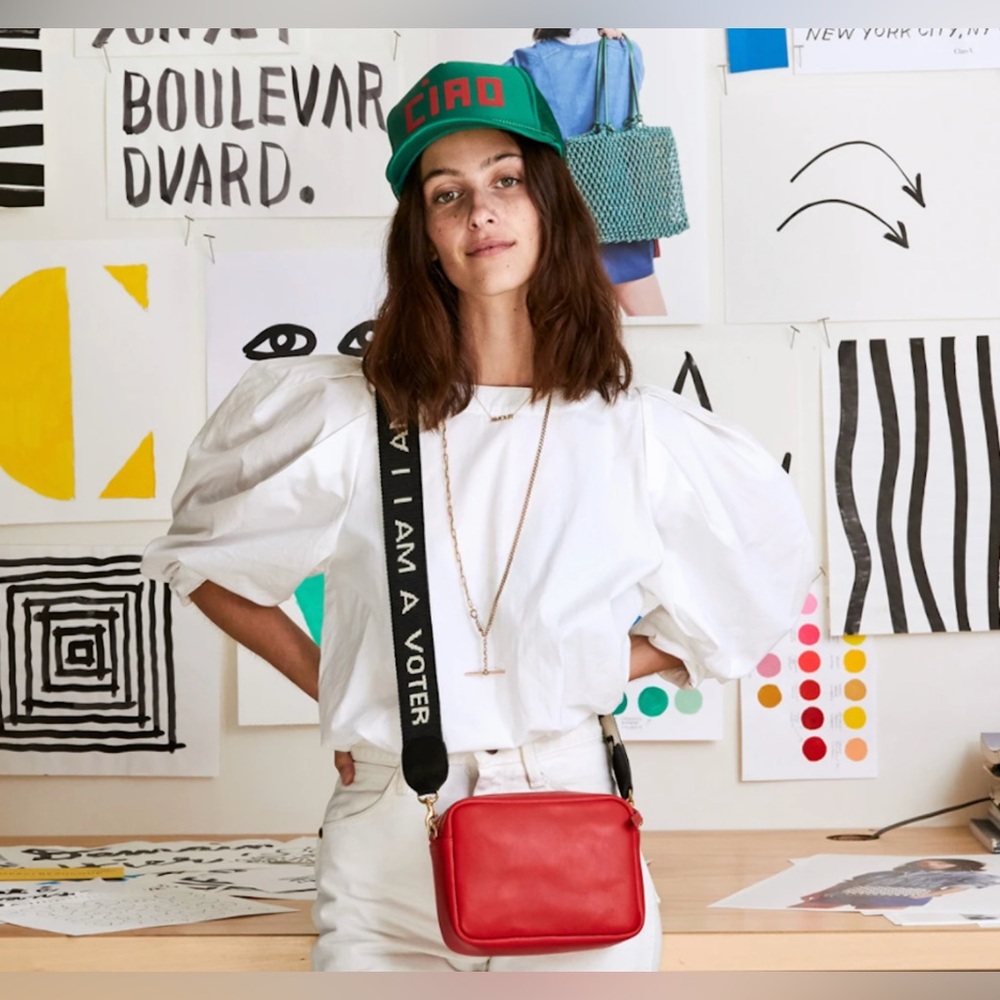 CLARE V. BAG STRAP-I AM A VOTER - Picture 3 of 7